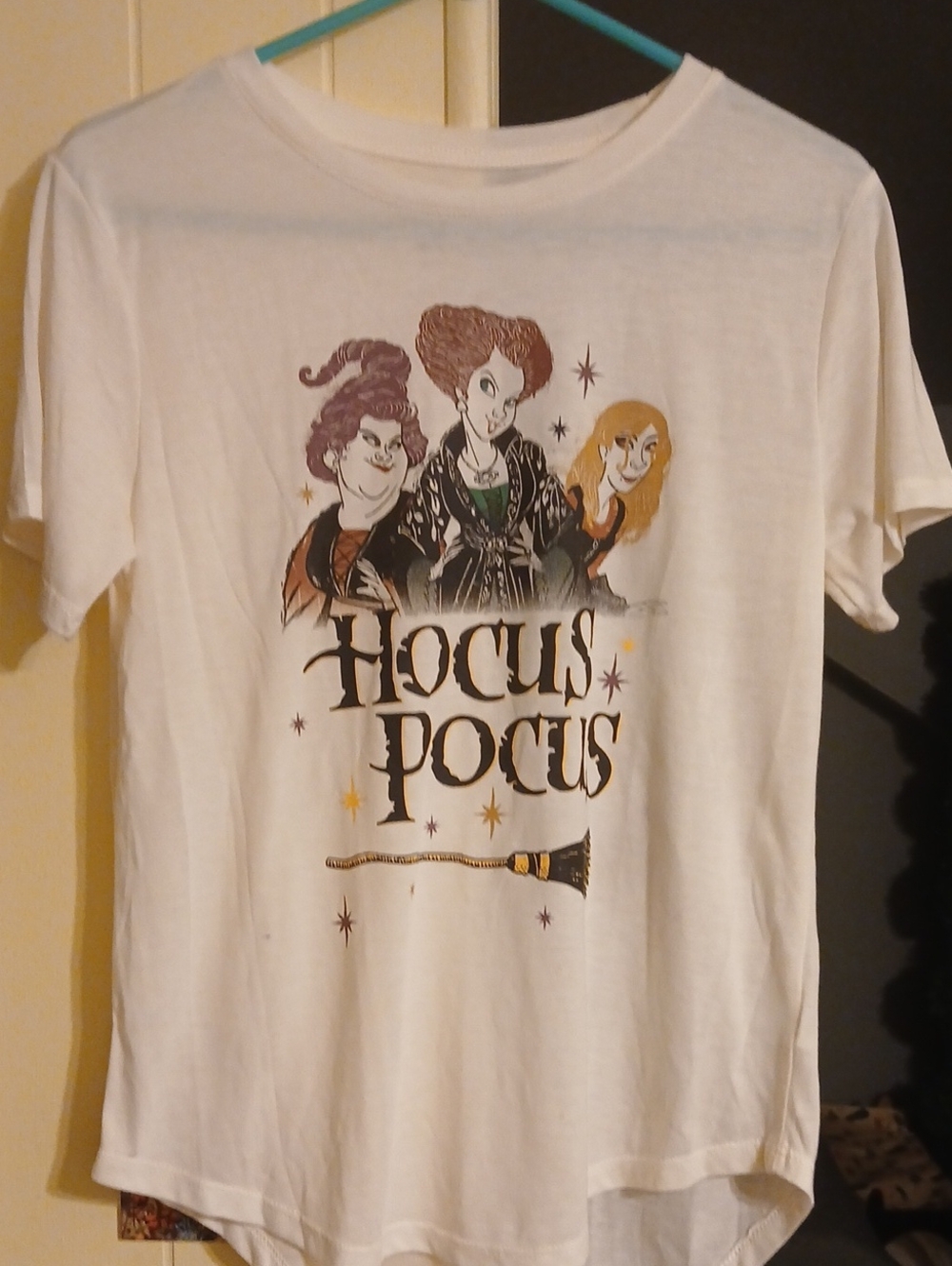 Disney White Hocus Pocus Short Sleeve Tee